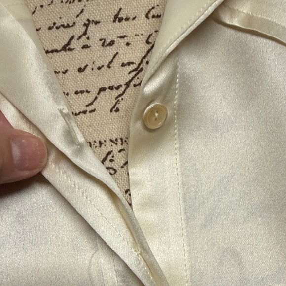 Nili Lotan Silk Sleeveless Blouse - Picture 5 of 14